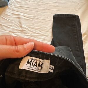 Women’s Black Skinny High Rise Jeans